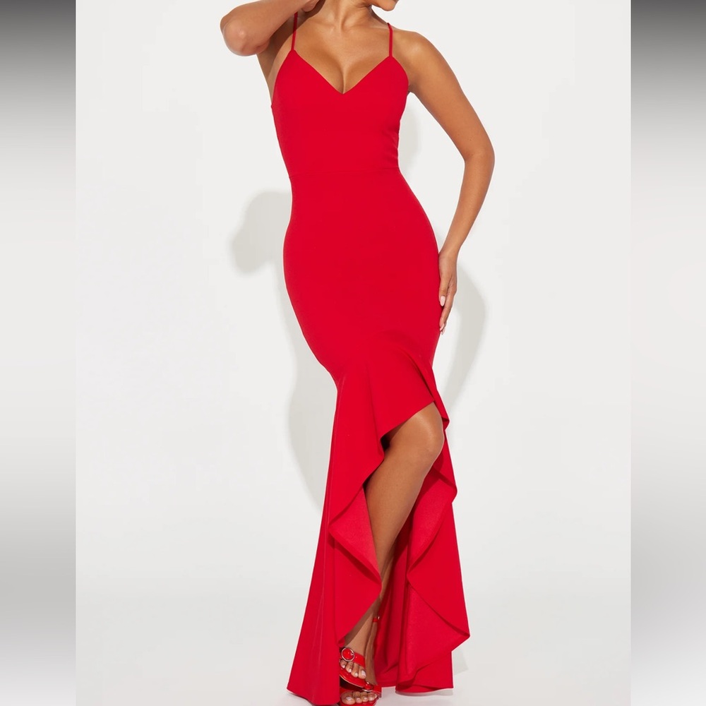 Delia High Low Gown - Size S